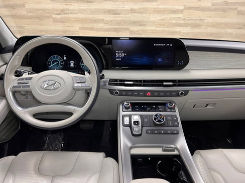 Used 2025 Hyundai Palisade Calligraphy AWD/4WD image 2