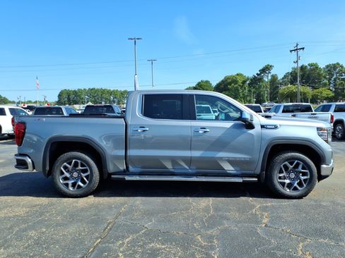 New 2026 GMC Sierra 1500 SLT w/ SLT Premium Plus Package AWD/4WD image 3