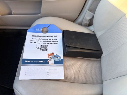 Used 2014 Subaru Outback 2.5i Limited w/ Moonroof Package image 29