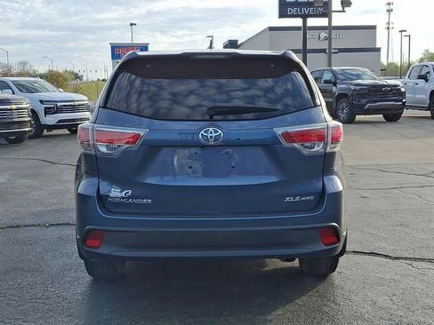 Used 2016 Toyota Highlander XLE image 5