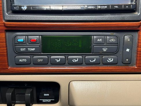 Used 2007 Ford F350 Lariat AWD/4WD image 26