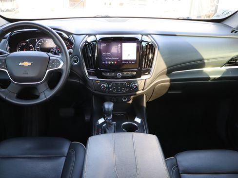 Used 2023 Chevrolet Traverse Premier w/ LPO, Floor Liner Package FWD image 15