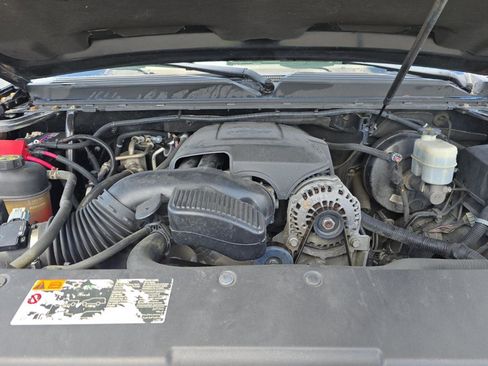 Used 2012 Cadillac Escalade ESV Luxury image 19