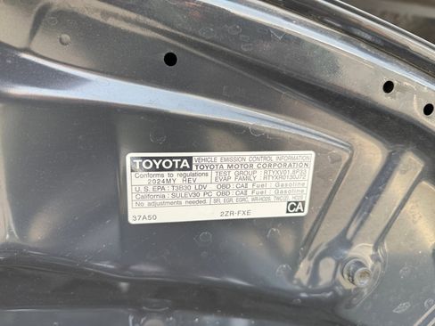 Used 2024 Toyota Corolla SE FWD image 14