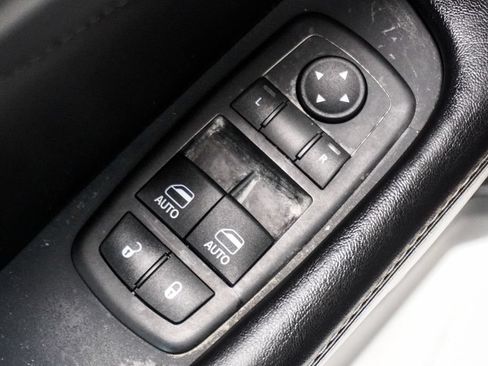 Used 2019 Dodge Challenger GT w/ Plus Package RWD image 13