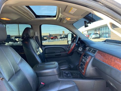 Used 2008 Chevrolet Silverado 2500 LTZ w/ Safety Package image 32
