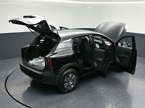 New 2026 Nissan Kicks S image 31