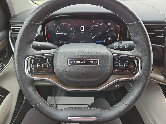 Used 2023 Jeep Grand Wagoneer 4WD w/ Rear Seat Video Group 1 image 18