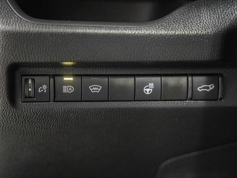 Used 2025 Toyota RAV4 XLE w/ Convenience Package AWD/4WD image 41