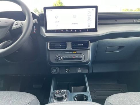 New 2025 Ford Maverick XLT w/ Black Appearance Package image 25