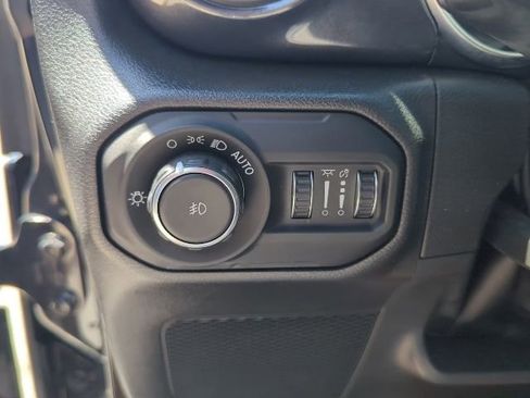 Certified 2022 Jeep Wrangler Unlimited Sport AWD/4WD image 20