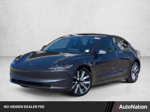 Used 2025 Tesla Model 3 Long Range RWD image 1