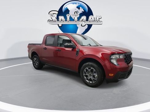 New 2025 Ford Maverick XLT w/ Equipment Group 301A image 3