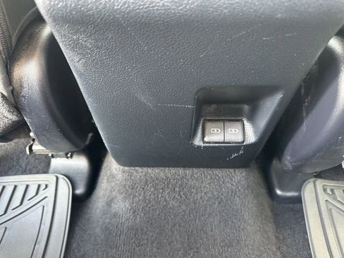 Used 2024 Toyota 4Runner SR5 image 25