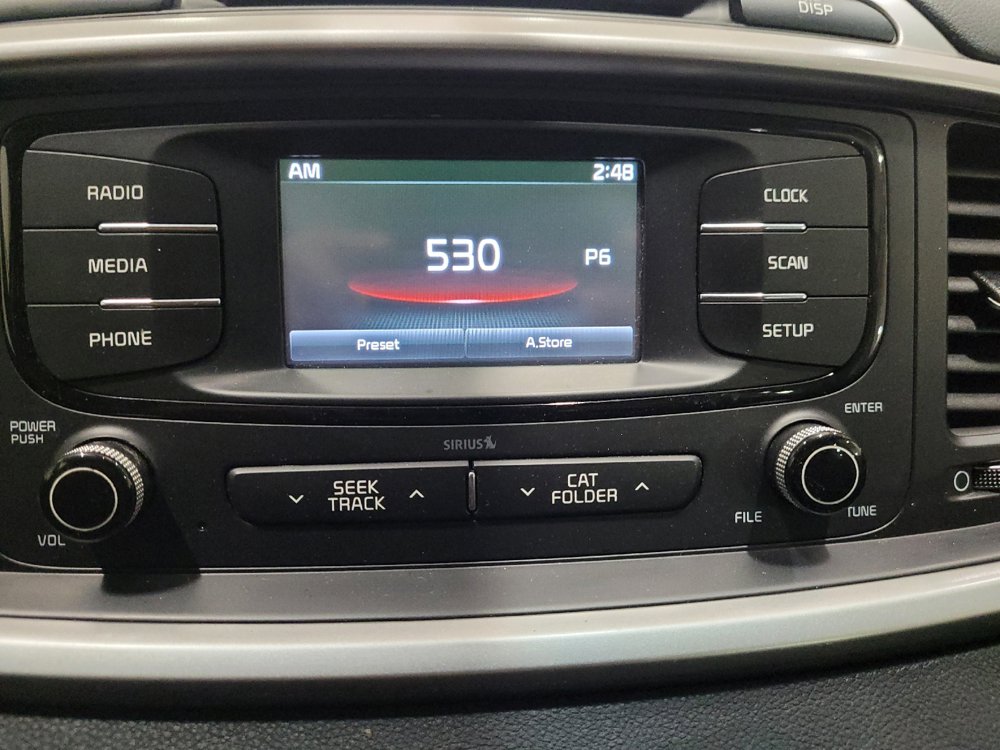 Used 2017 Kia Sorento AWD image 25