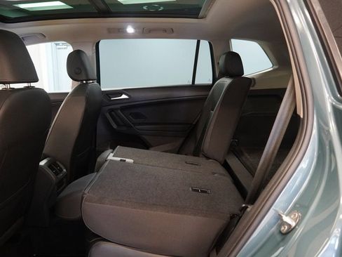 Used 2019 Volkswagen Tiguan S image 27