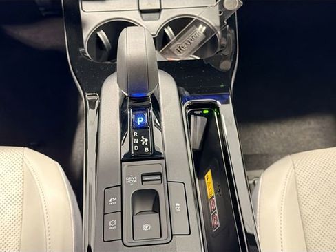 New 2026 Toyota Prius XLE FWD image 15
