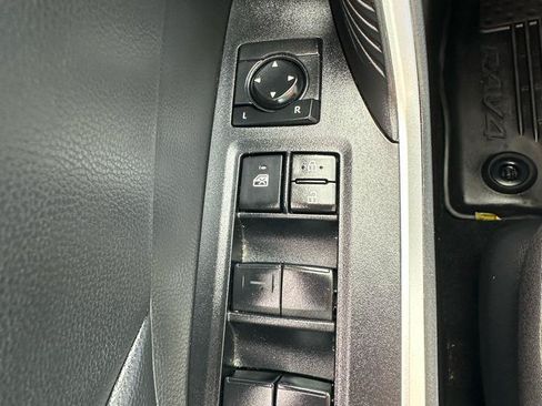 Used 2023 Toyota RAV4 LE AWD/4WD image 11