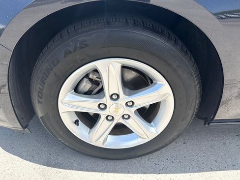 Used 2023 Chevrolet Malibu LT FWD image 10