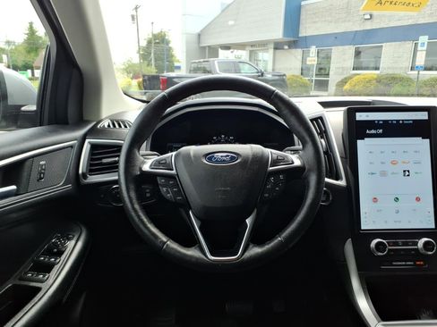 Certified 2022 Ford Edge SEL w/ Convenience Package AWD/4WD image 15
