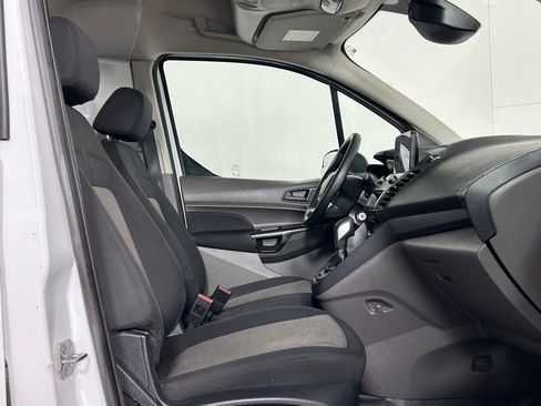 Used 2022 Ford Transit Connect XL image 10