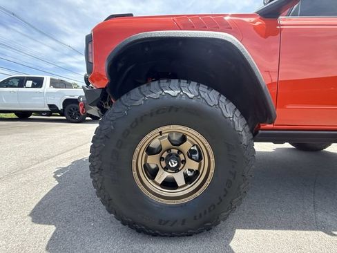Used 2023 Ford Bronco Raptor AWD/4WD image 10