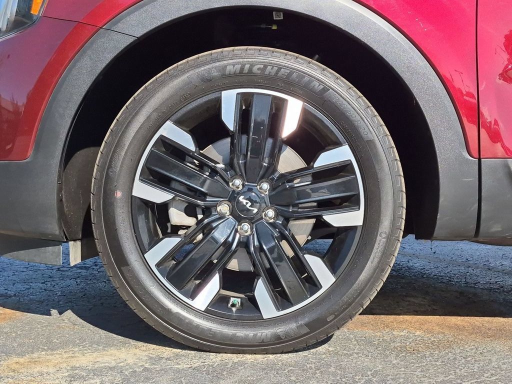 Used 2024 Kia Telluride SX AWD/4WD image 11