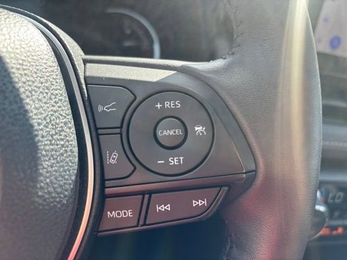 Used 2023 Toyota RAV4 XLE w/ Convenience Package AWD/4WD image 18