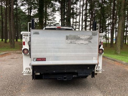 Used 2022 Ford F250 XL w/ Power Equipment Group image 4