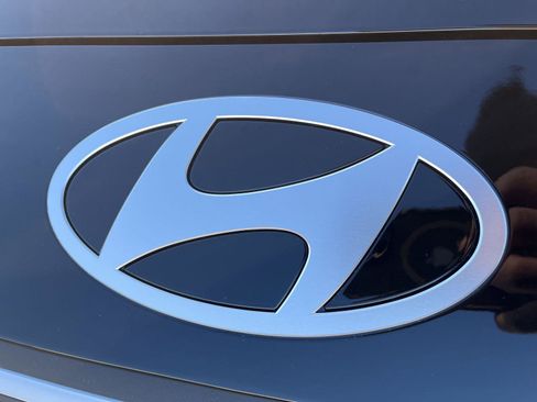 New 2025 Hyundai Elantra Sport image 40