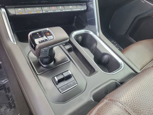 Used 2024 GMC Sierra 1500 Denali w/ Denali Reserve Package RWD image 24