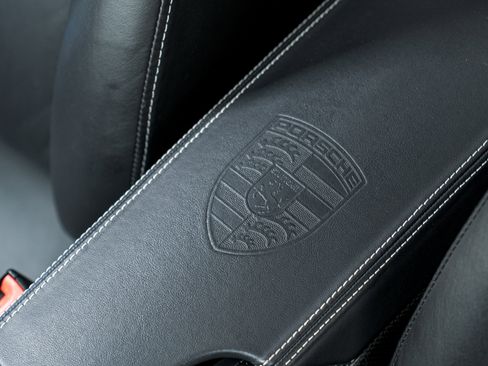 Used 2010 Porsche 911 Carrera 4S image 25