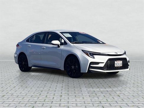 Certified 2024 Toyota Corolla SE image 10