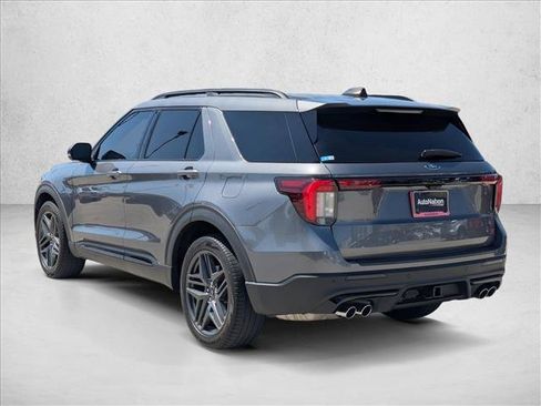 Used 2025 Ford Explorer ST AWD/4WD image 8