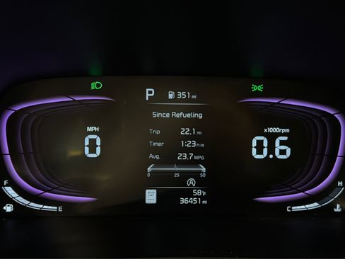 Used 2025 Kia Soul LX w/ LX Technology Package image 24