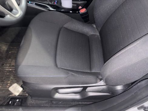 Used 2022 Toyota Corolla SE image 11