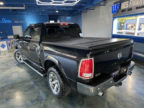 Used 2017 RAM 1500 Laramie image 3