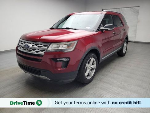 Used 2019 Ford Explorer XLT w/ Equipment Group 202A FWD image 1