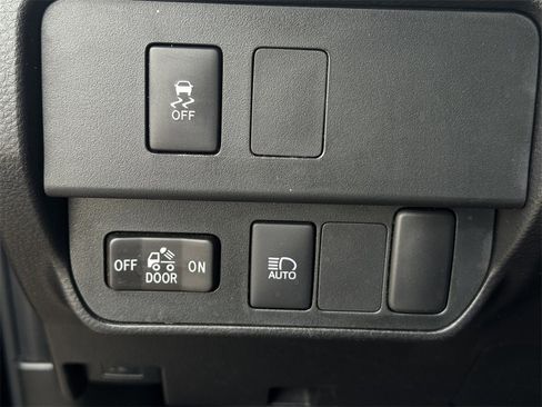 Used 2023 Toyota Tacoma SR5 image 23