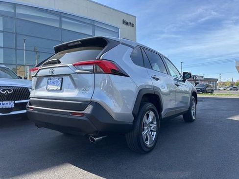 Used 2023 Toyota RAV4 XLE AWD/4WD image 4