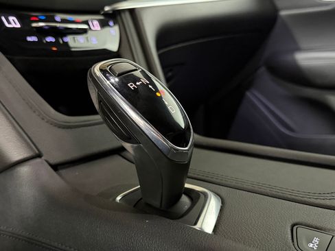 Used 2019 Cadillac XT5 Platinum AWD/4WD image 35