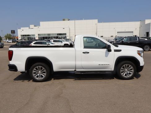 Used 2019 GMC Sierra 1500 4x4 Regular Cab w/ Convenience Package image 9