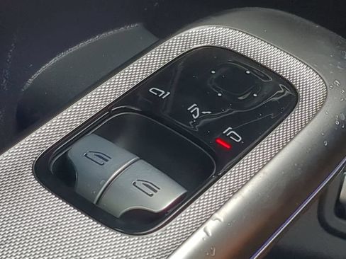 Used 2024 Mercedes-Benz CLE 300 4MATIC Coupe image 11
