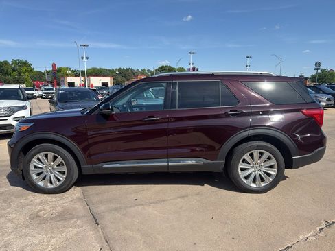 Used 2022 Ford Explorer Limited w/ Limited Technology Package AWD/4WD image 5