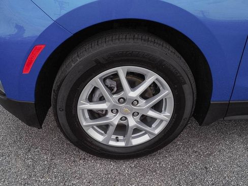 Certified 2024 Chevrolet Equinox LT FWD image 28