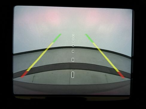 Used 2021 Jeep Cherokee Limited image 15