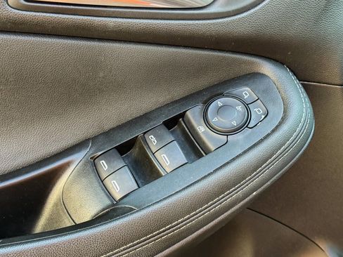 Used 2022 Buick Encore GX Select w/ Experience Buick Package image 23