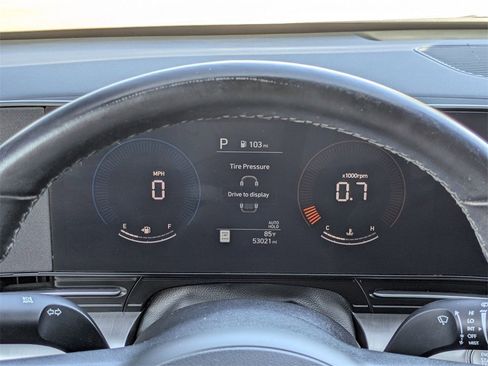 Certified 2024 Hyundai Kona SEL image 28