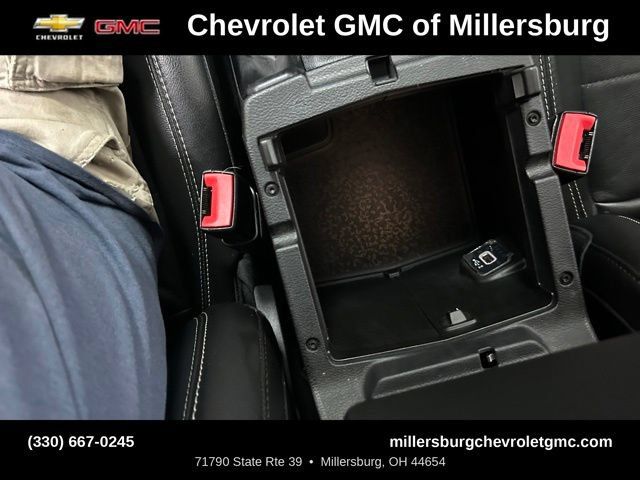 Used 2020 Jeep Wrangler Unlimited Sahara w/ Dual Top Group AWD/4WD image 27