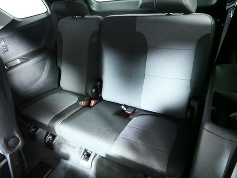 Used 2021 Chevrolet Traverse LT AWD/4WD image 33